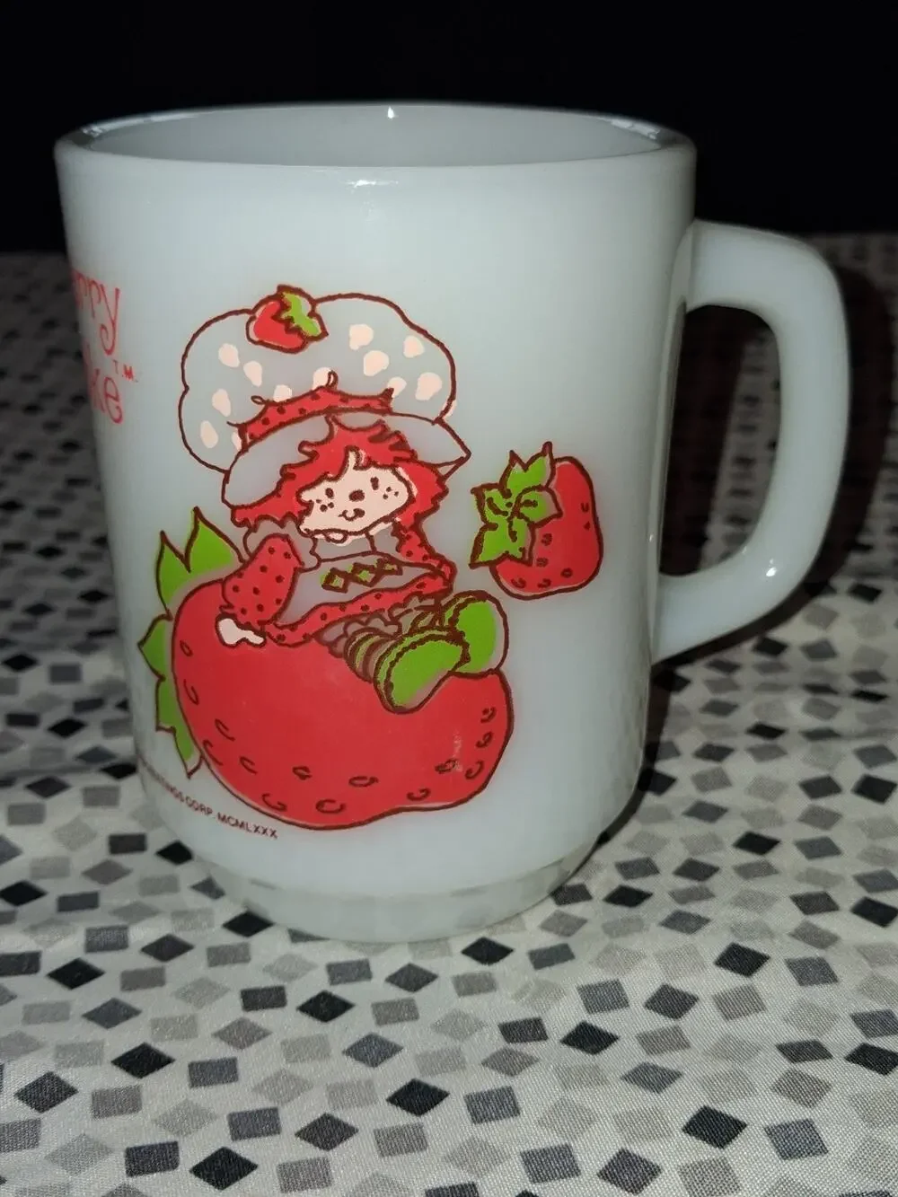 Anchor Hocking Fire King White Milk Glass Strawberry Shortcake Mug Vintage -Mint